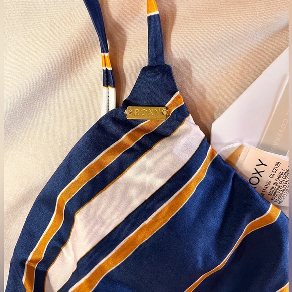 ROXY Bikini - Picture 6 of 12